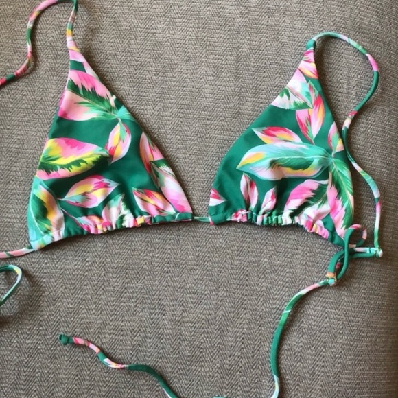 Skatie Bikini top AND bottom in Tortuga tropical floral print - Picture 1 of 2